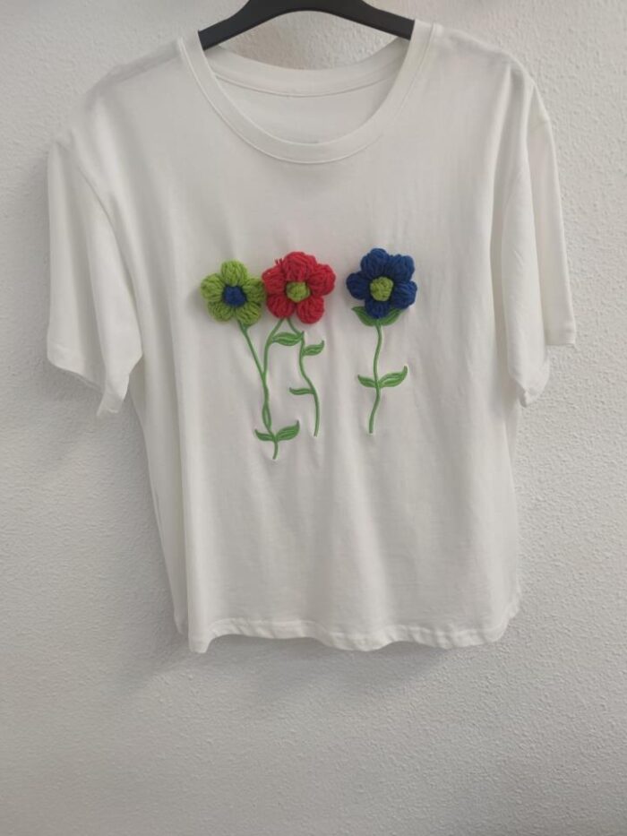 Camiseta flores